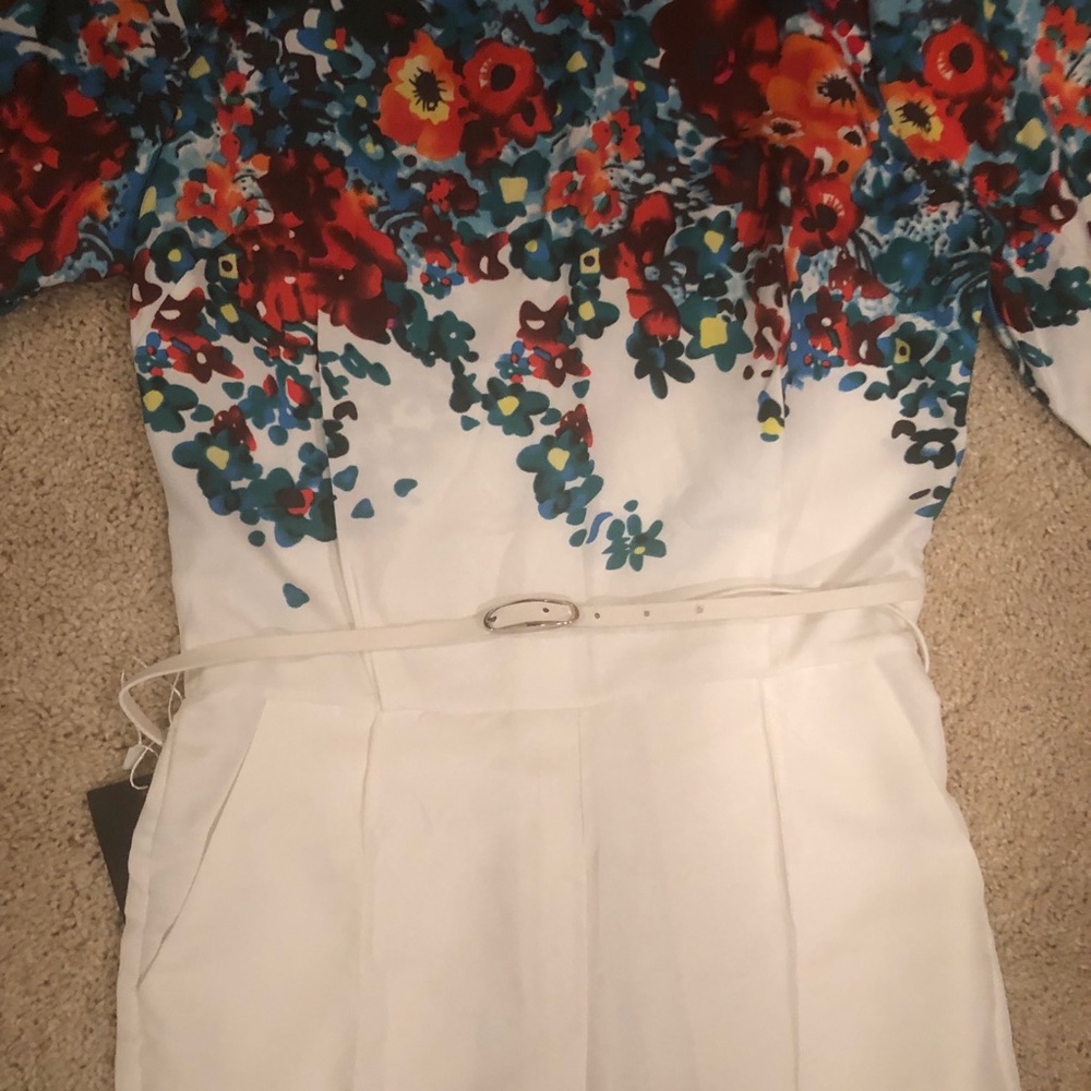 So unique! White jumpsuit with floral detail! Bnwt - Picture 3 of 9